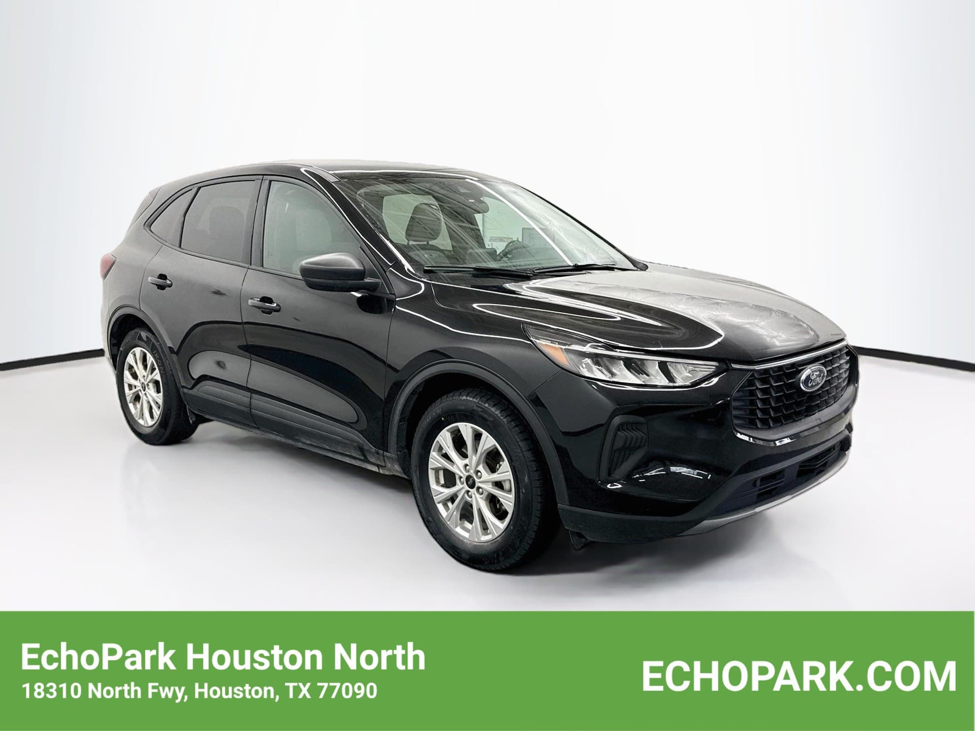 2025 Ford Escape Active — photo 1 of 28