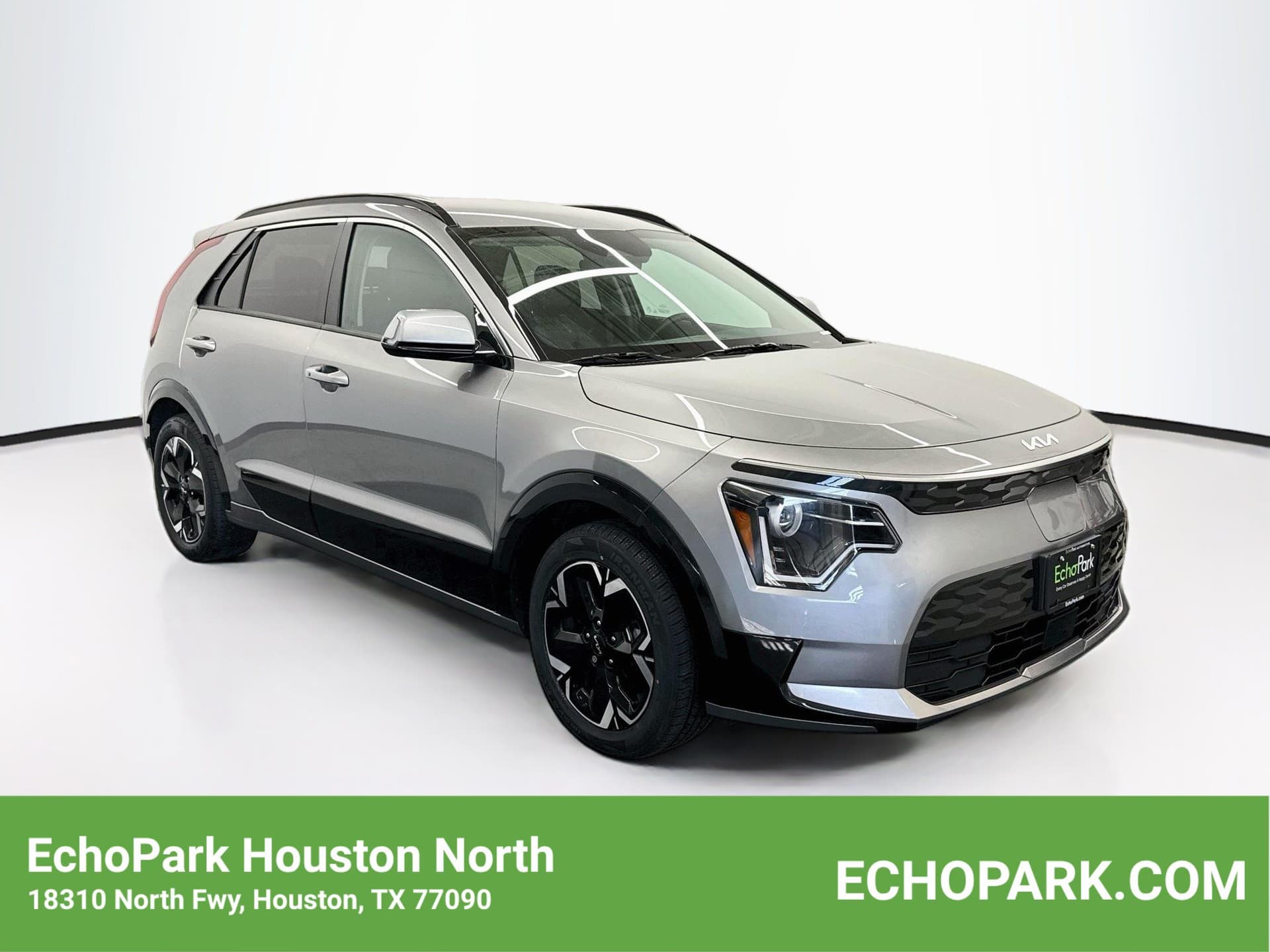 2023 Kia Niro EV Wind — photo 1 of 30