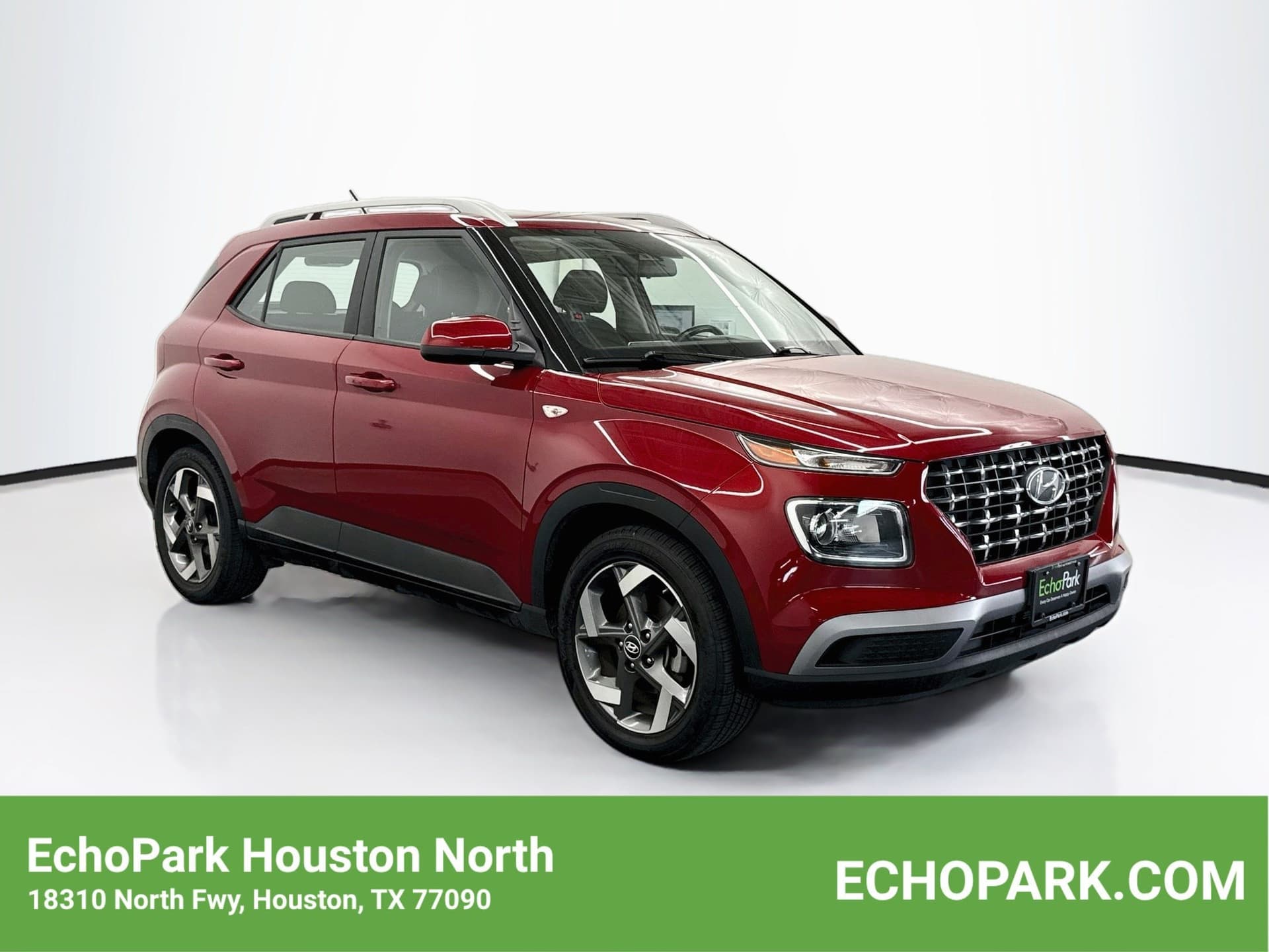 2025 Hyundai Venue SEL — photo 1 of 30