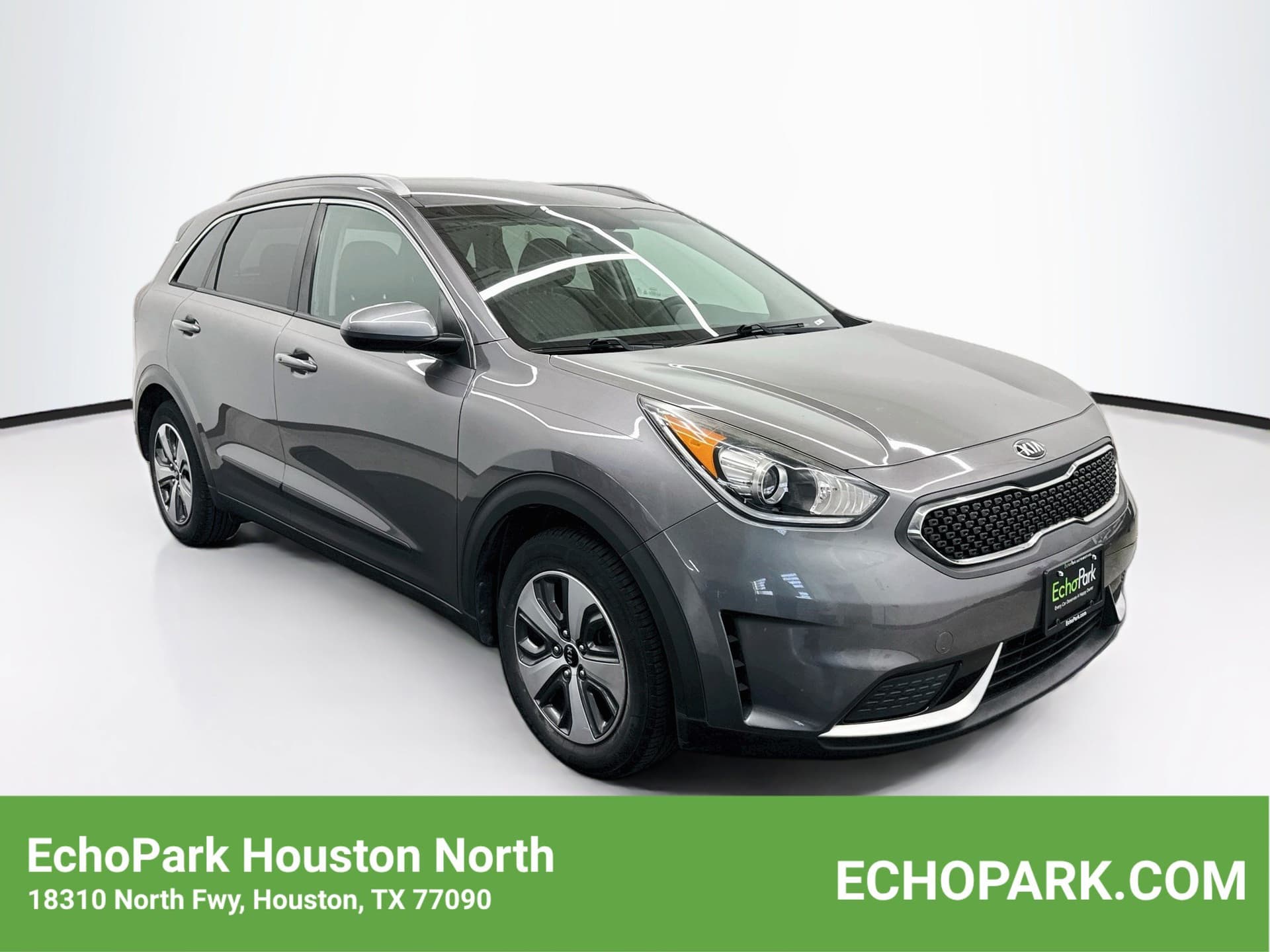 2018 Kia Niro LX — photo 1 of 26