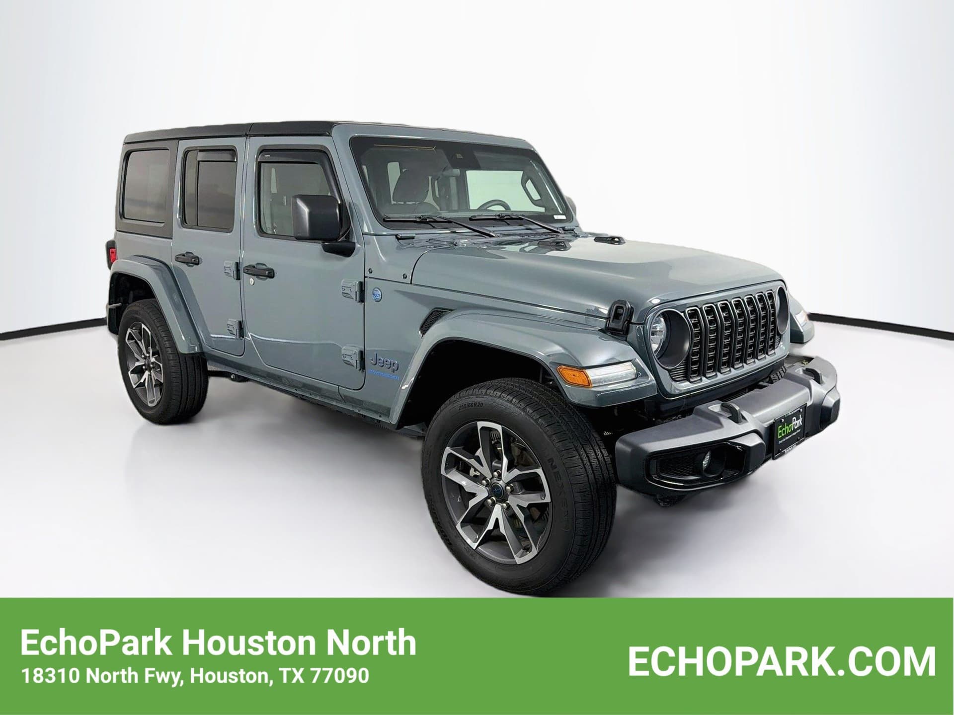 2024 Jeep Wrangler Sport — photo 1 of 29