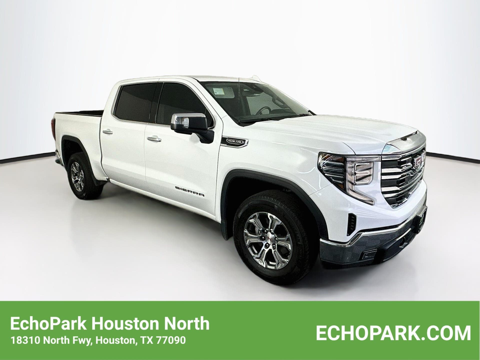 2025 GMC Sierra 1500 SLT — photo 1 of 27