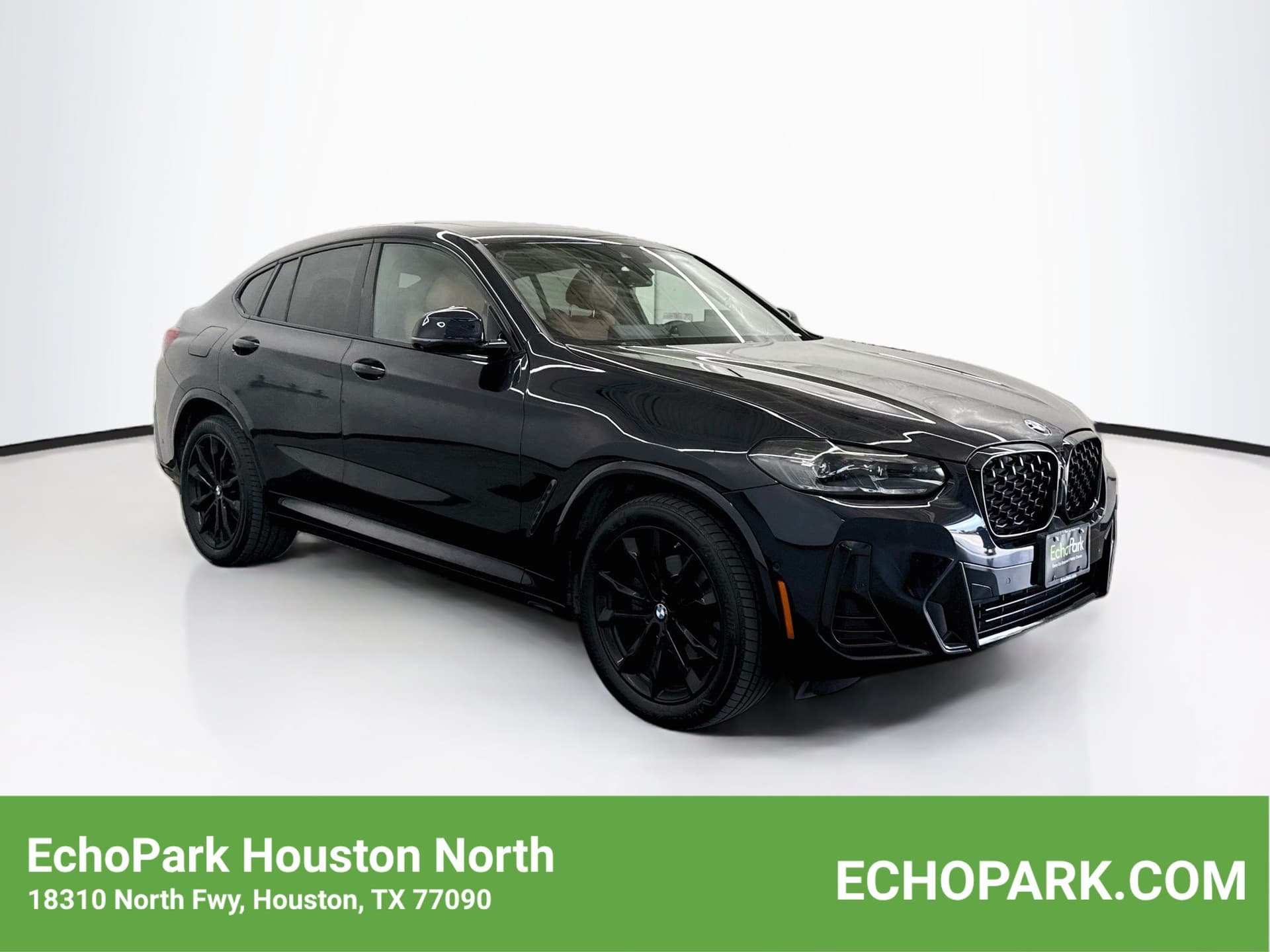 2024 BMW X4 xDrive30i — photo 1 of 32