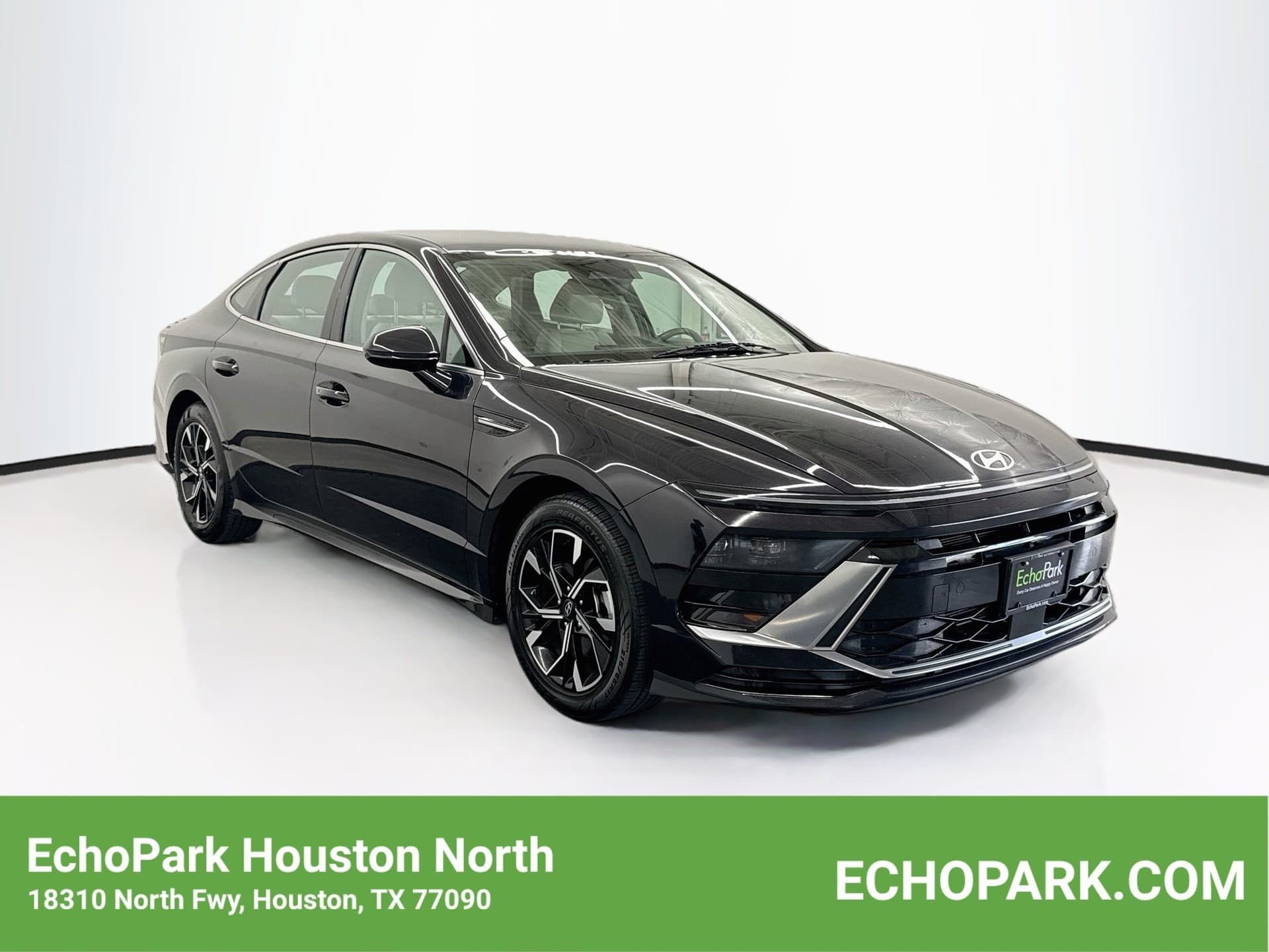 2025 Hyundai Sonata SEL — photo 1 of 28