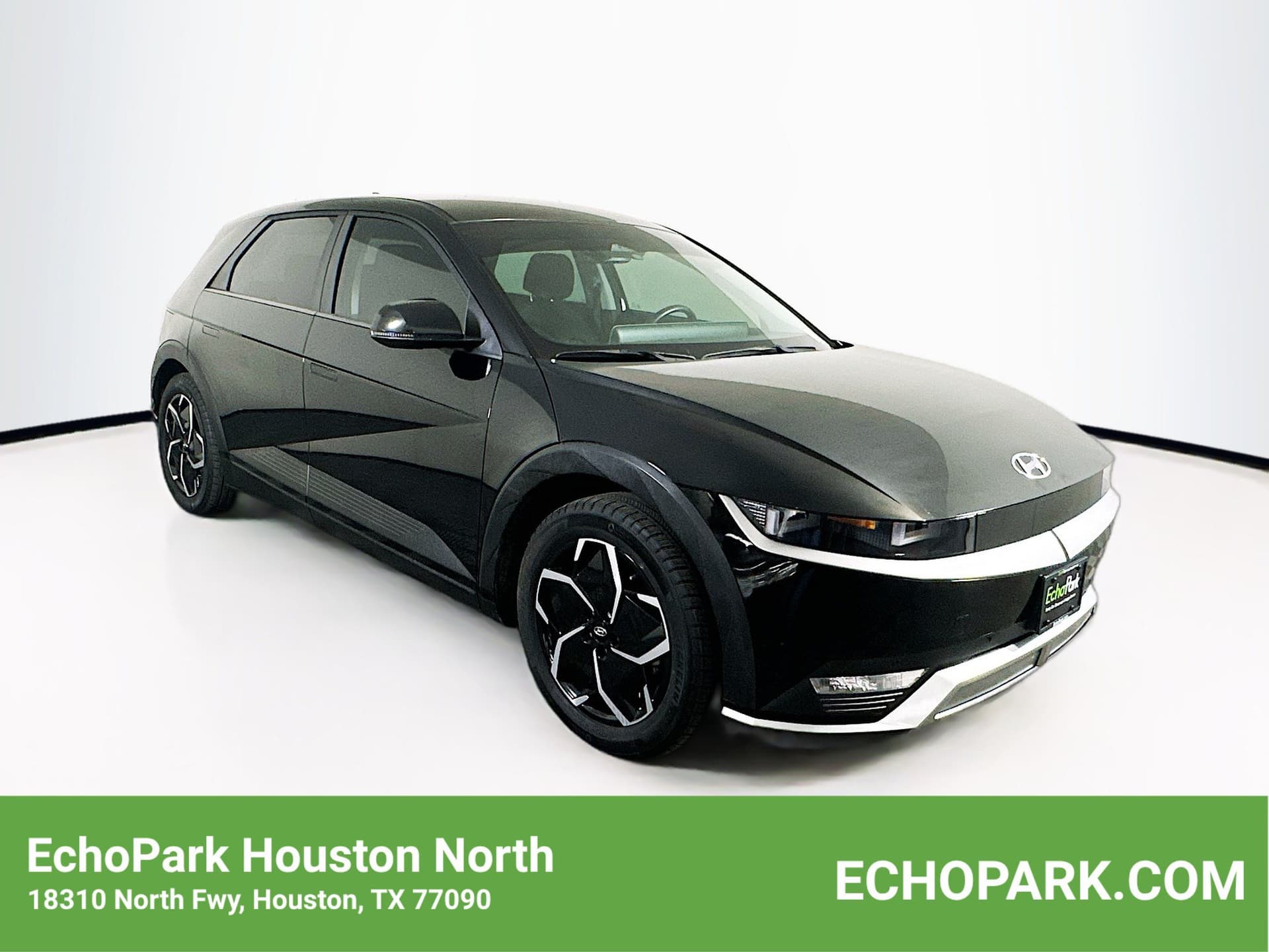2024 Hyundai IONIQ 5 SEL — photo 1 of 30
