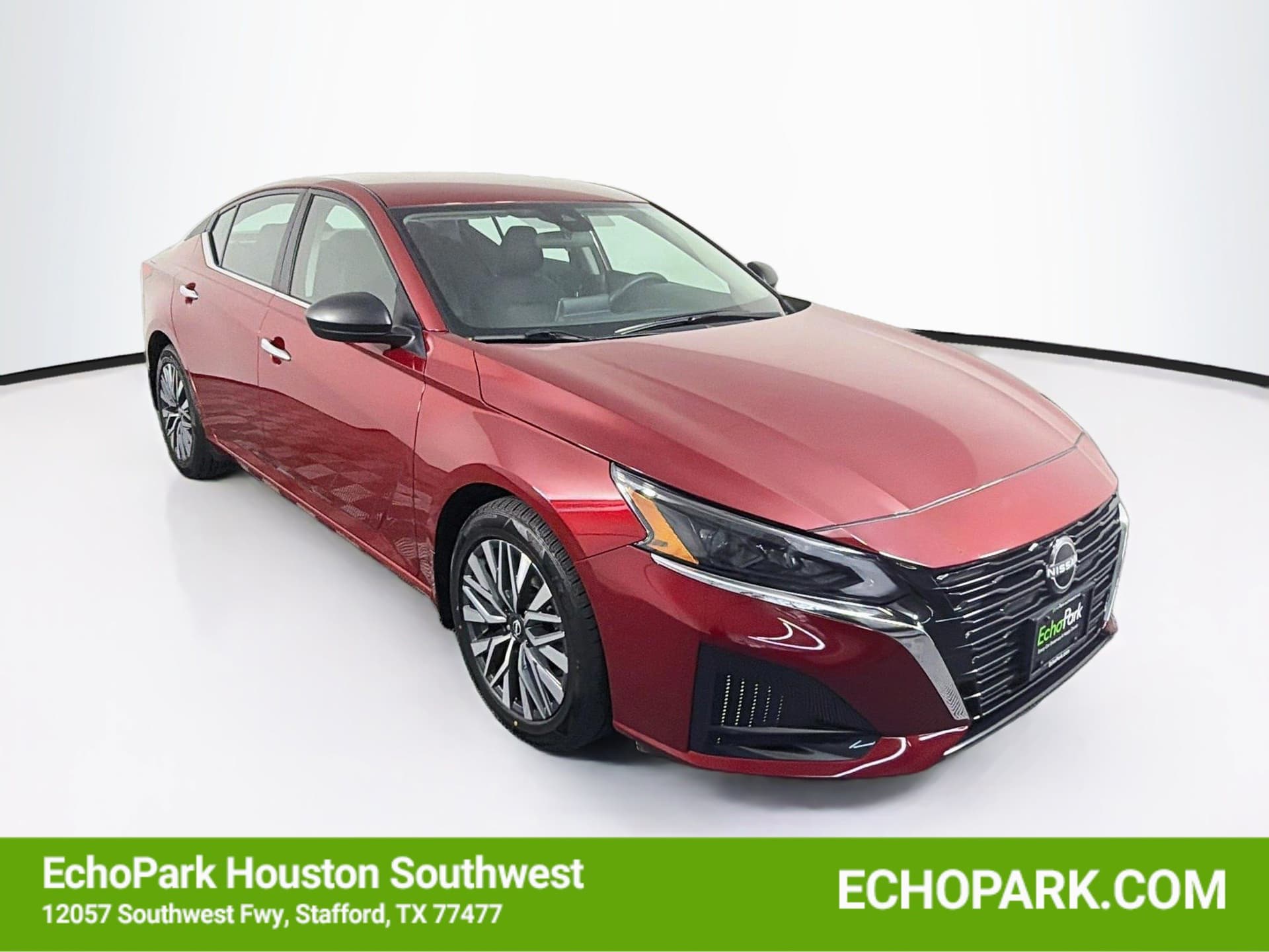2024 Nissan Altima 2.5 SV — photo 1 of 29