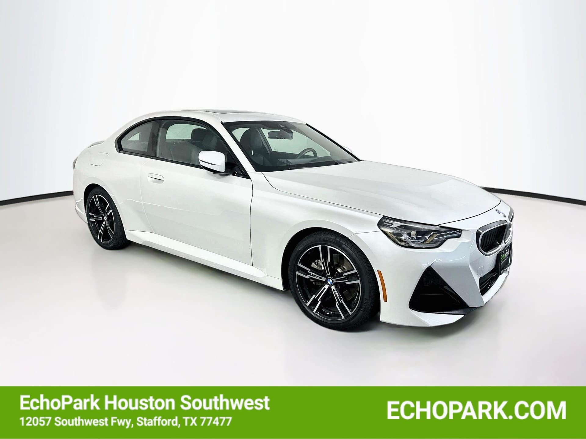 2026 BMW 2 Series 230i — photo 1 of 28