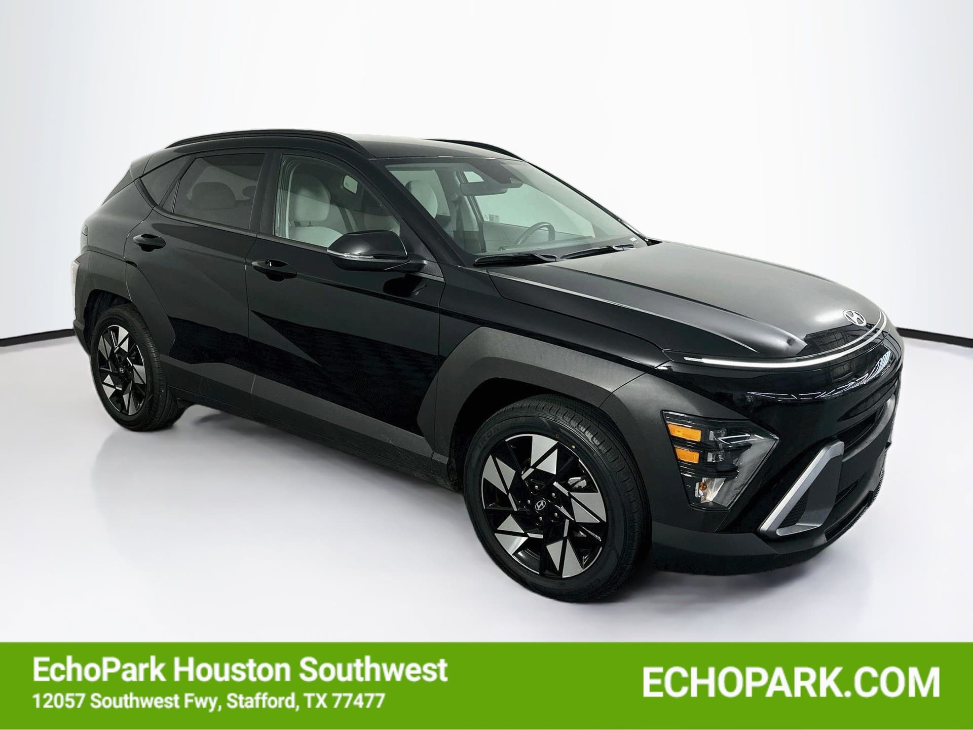 2025 Hyundai Kona SEL — photo 1 of 31