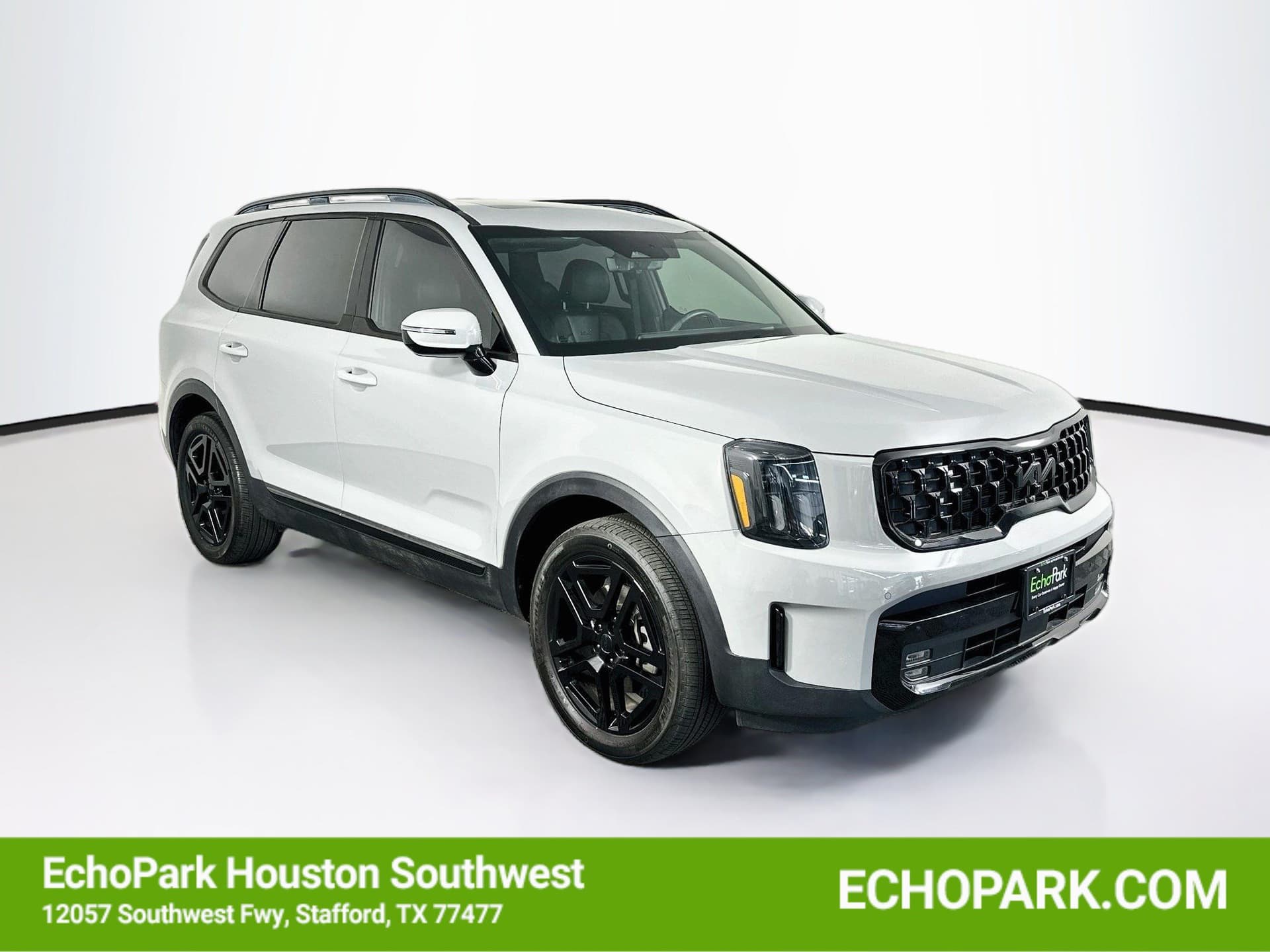 2025 Kia Telluride SX-Prestige X-Line — photo 1 of 34