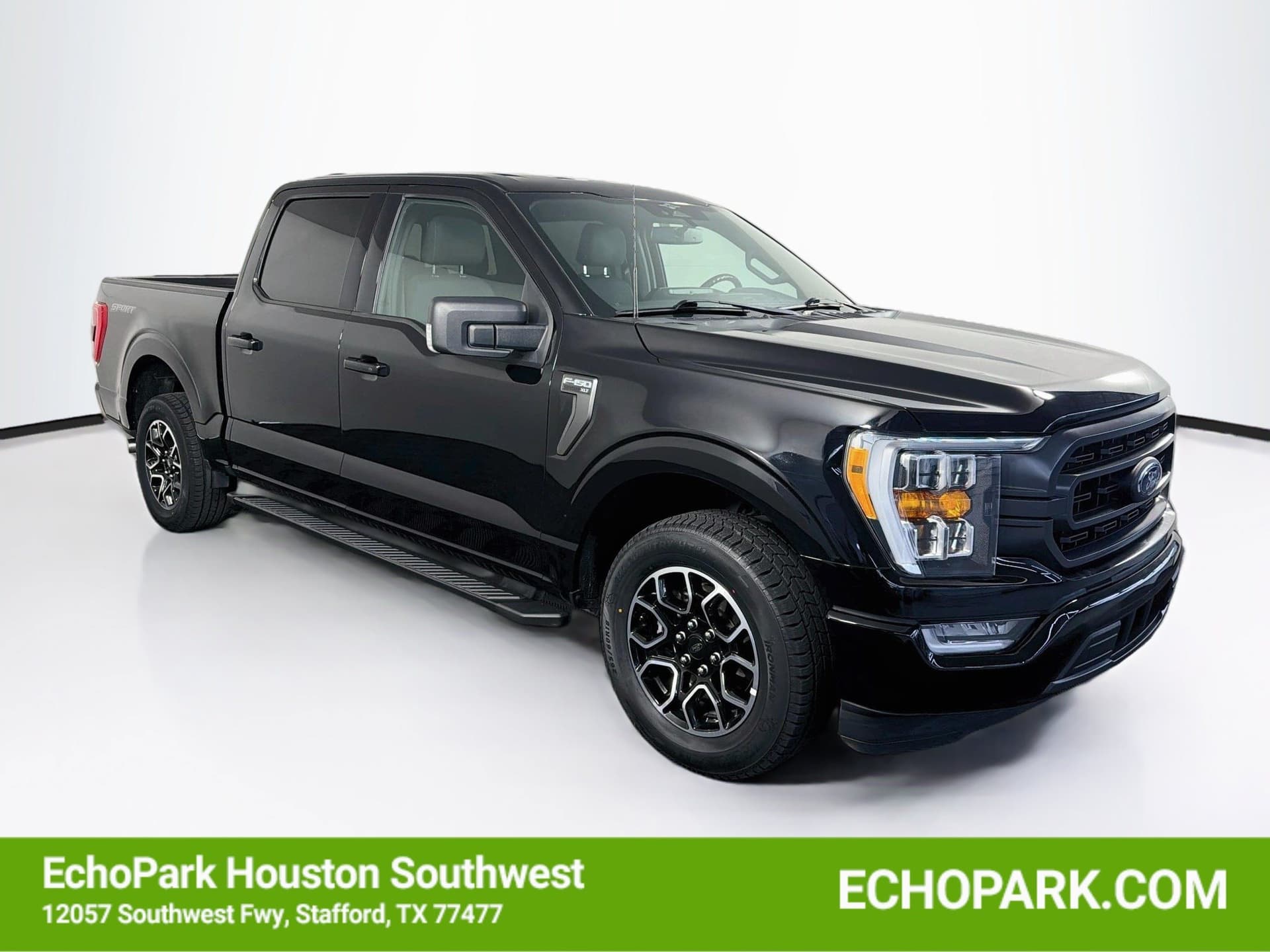 2023 Ford F-150 XLT — photo 1 of 32