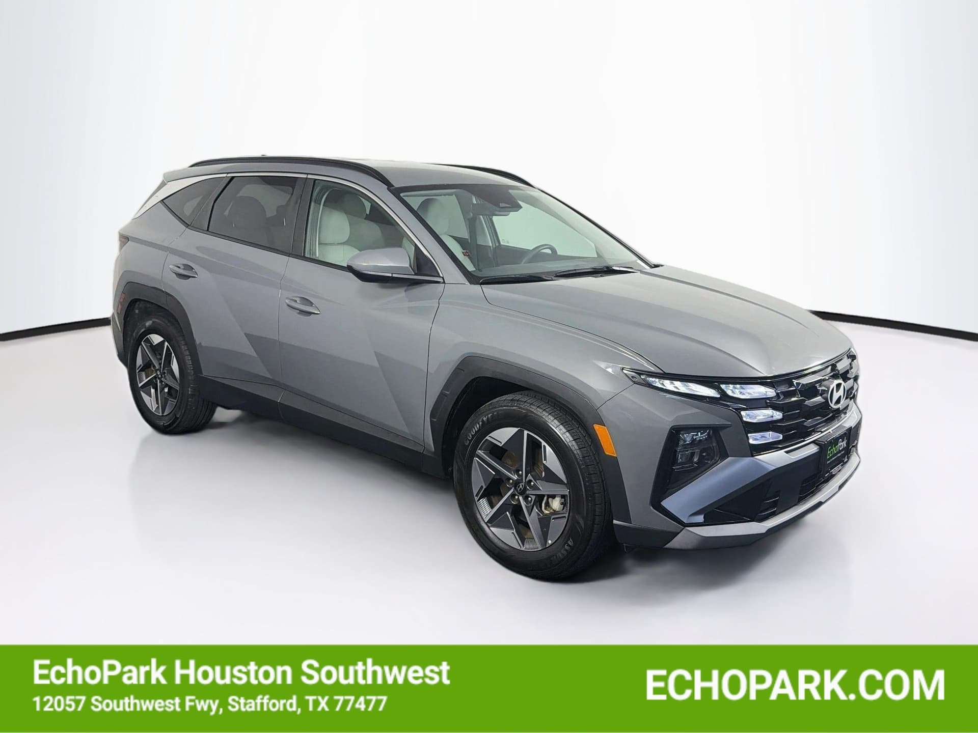 2025 Hyundai Tucson SEL — photo 1 of 32