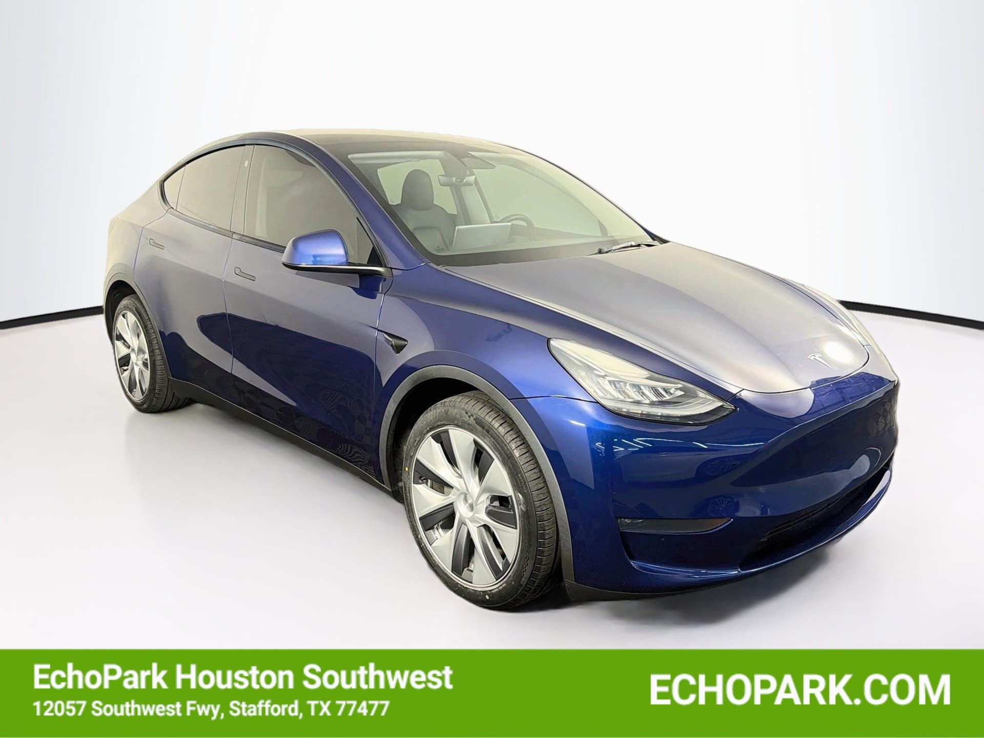 2023 Tesla Model Y Long Range — photo 1 of 34