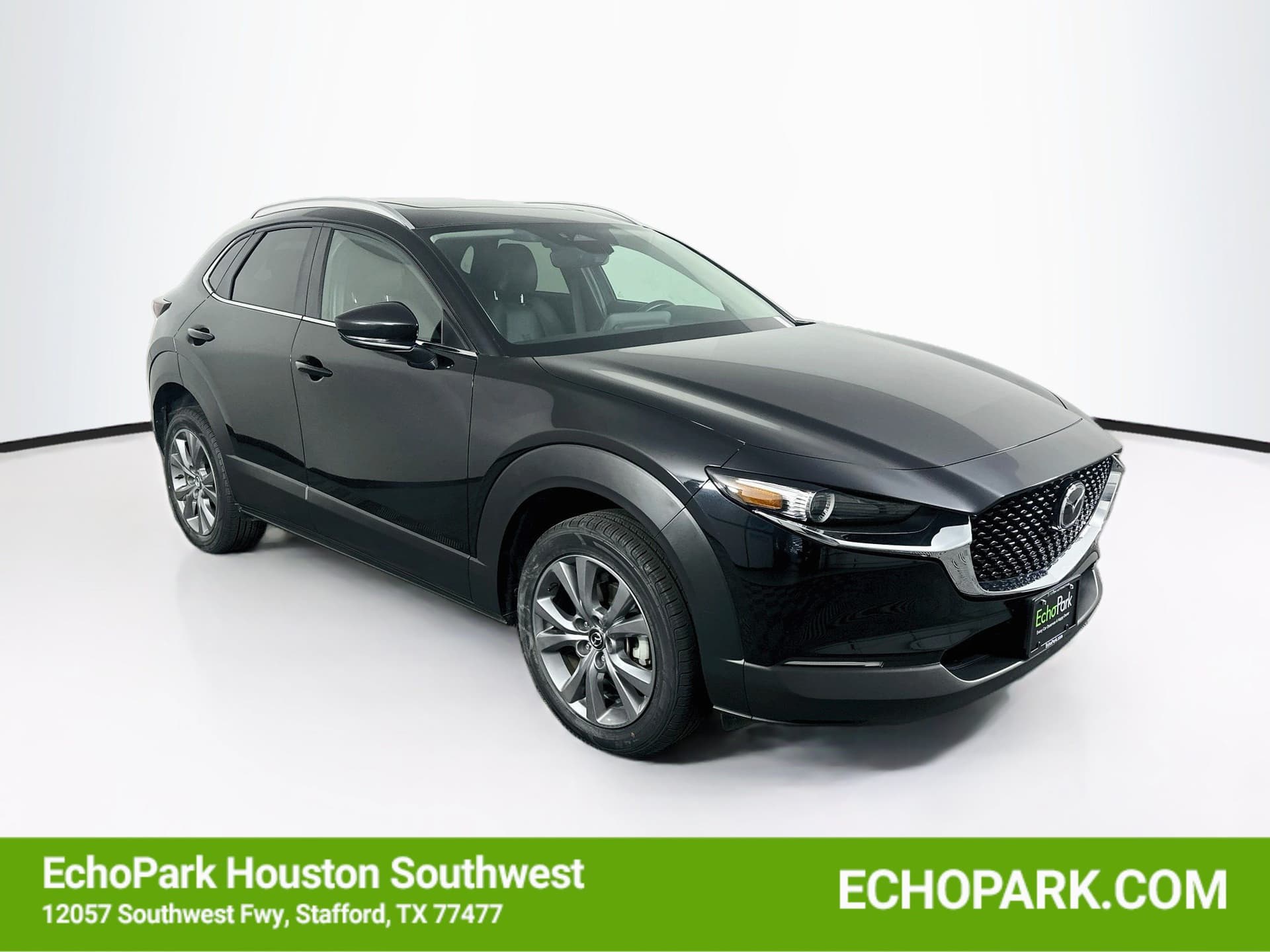 2025 Mazda CX-30 2.5 S Preferred Package — photo 1 of 32