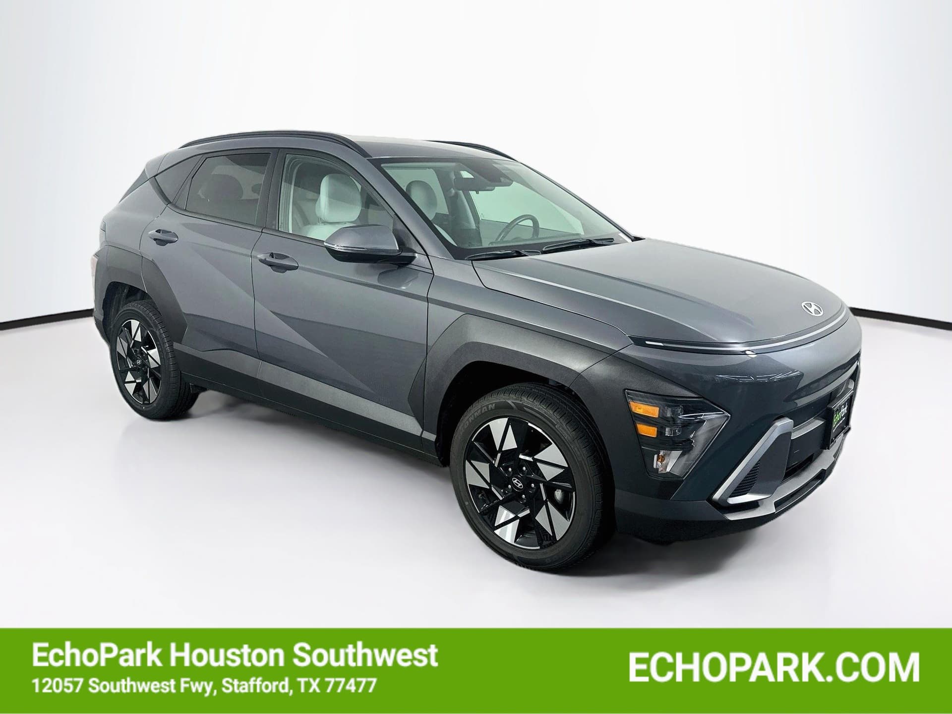 2025 Hyundai Kona SEL — photo 1 of 28