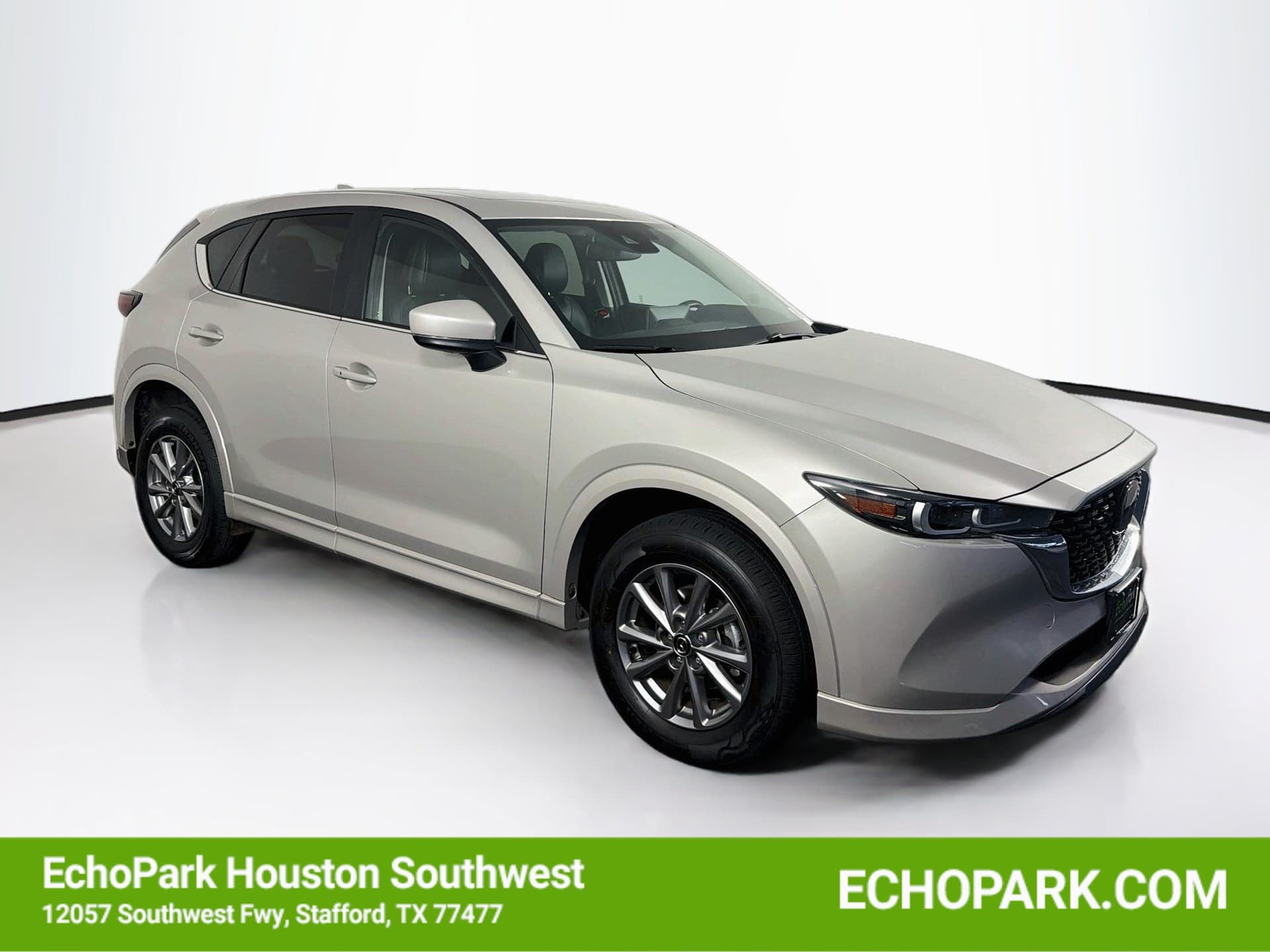 2025 Mazda CX-5 2.5 S Preferred Package — photo 1 of 34