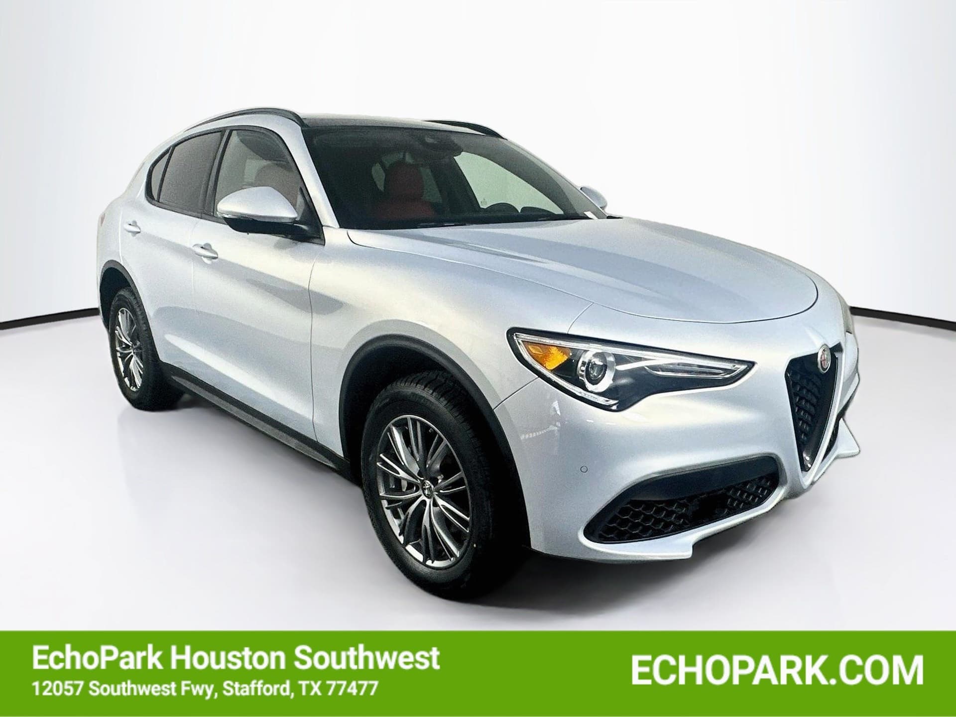 2023 Alfa Romeo Stelvio Sprint — photo 1 of 32