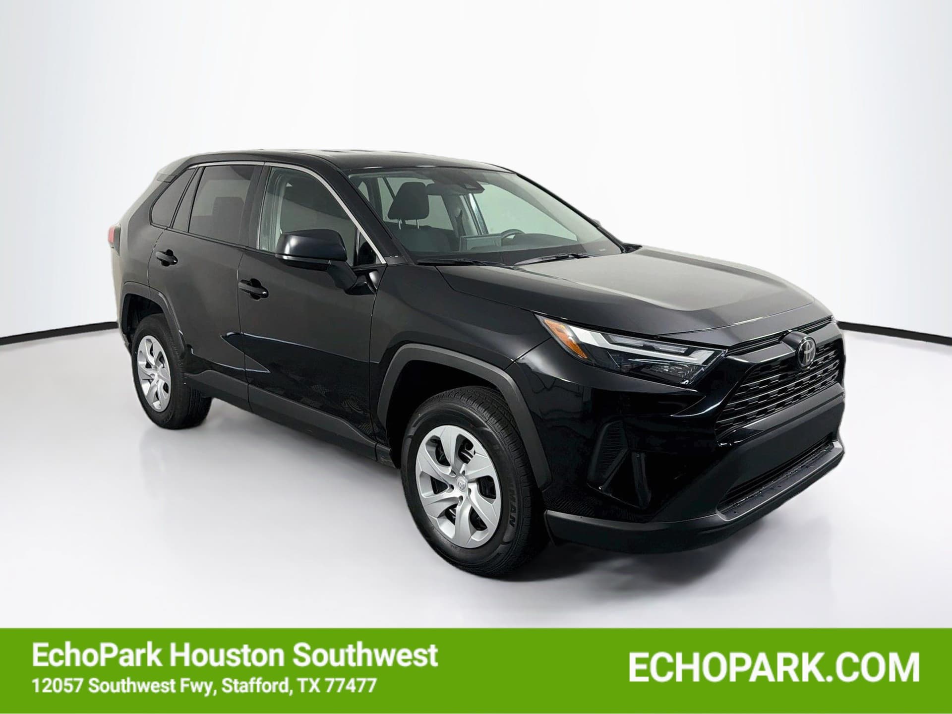 2025 Toyota RAV4 LE — photo 1 of 30