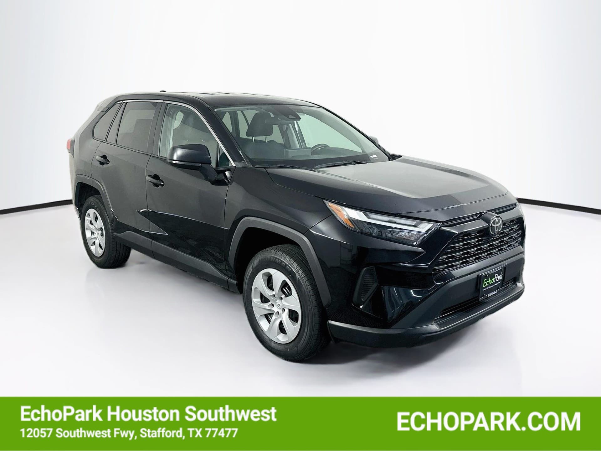 2025 Toyota RAV4 LE — photo 1 of 30
