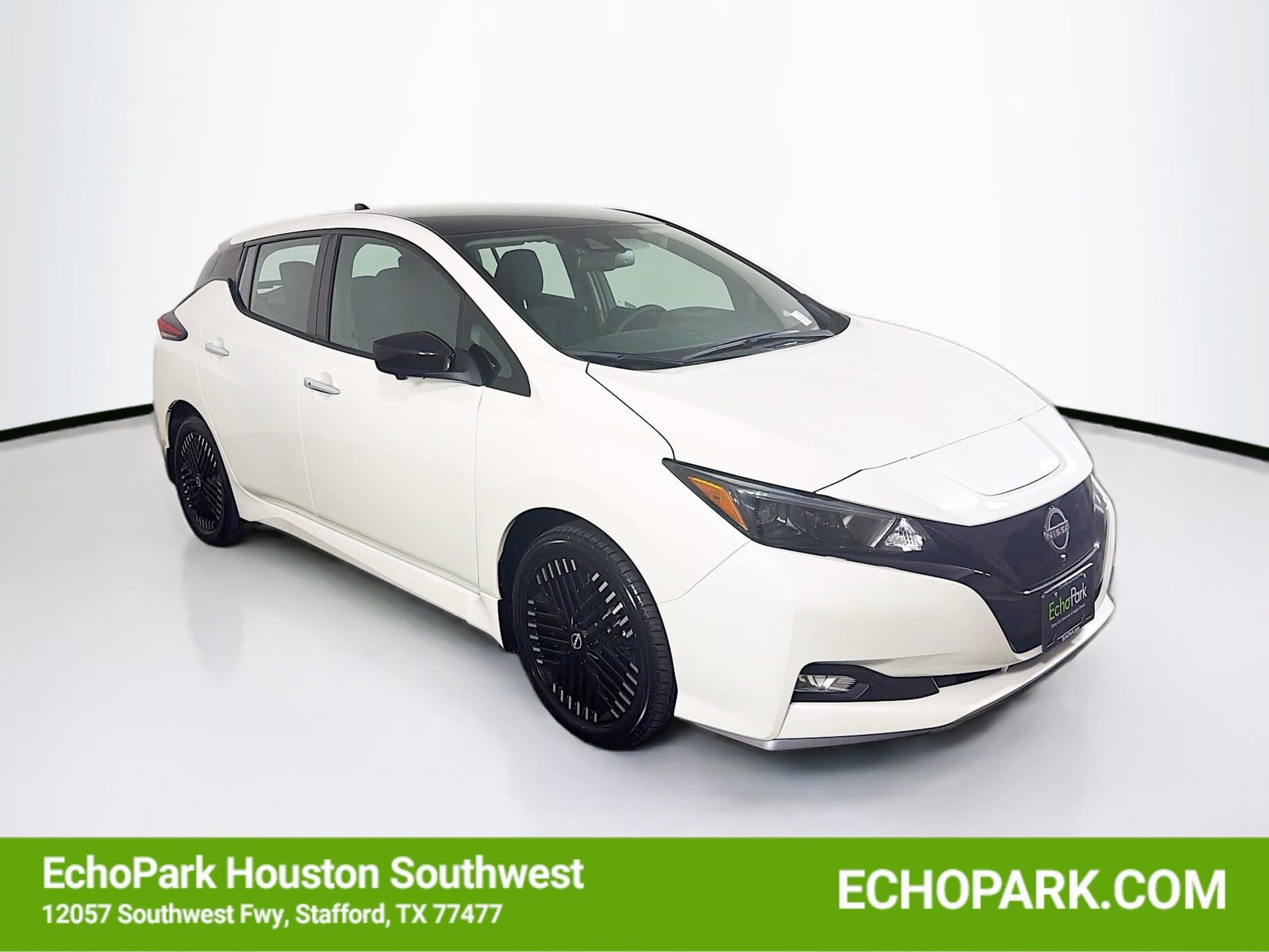 2024 Nissan LEAF SV PLUS — photo 1 of 28
