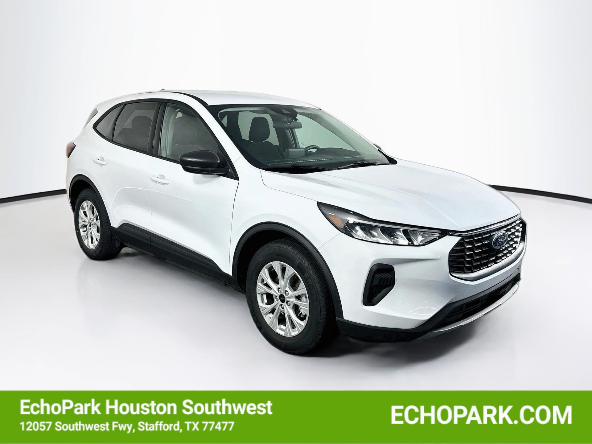 2025 Ford Escape Active — photo 1 of 31