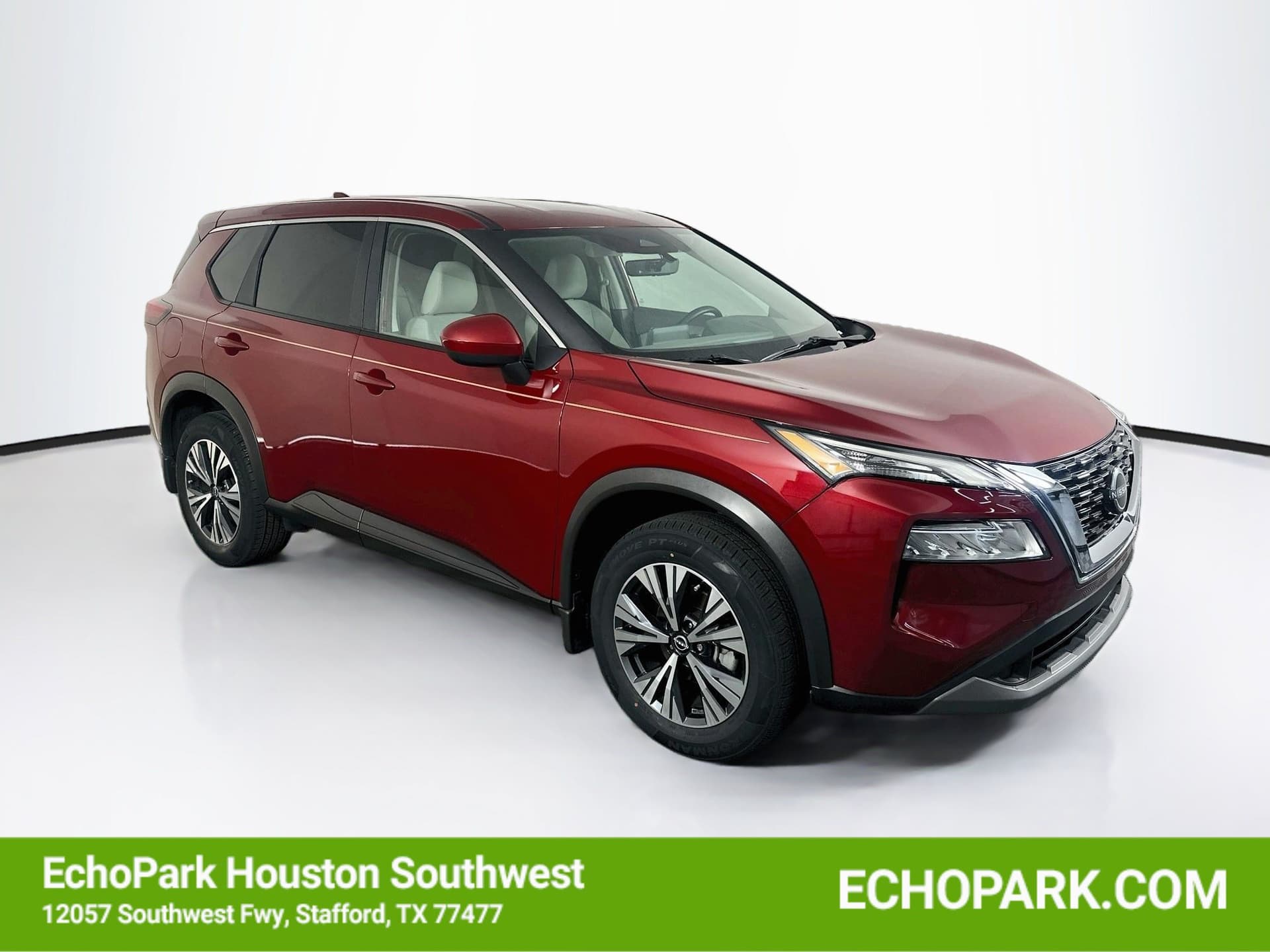 2023 Nissan Rogue SV — photo 1 of 28