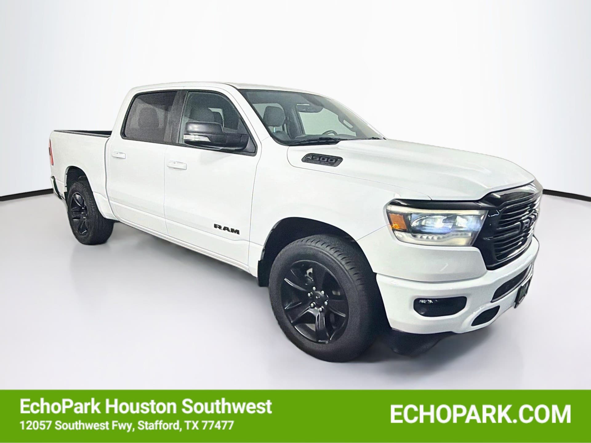 2021 RAM 1500 Base — photo 1 of 31