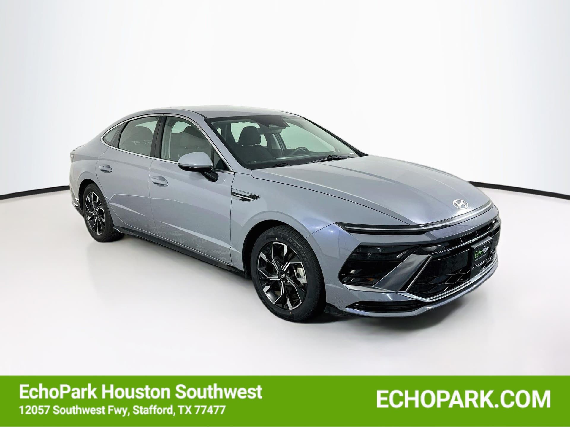 2025 Hyundai Sonata SEL — photo 1 of 30