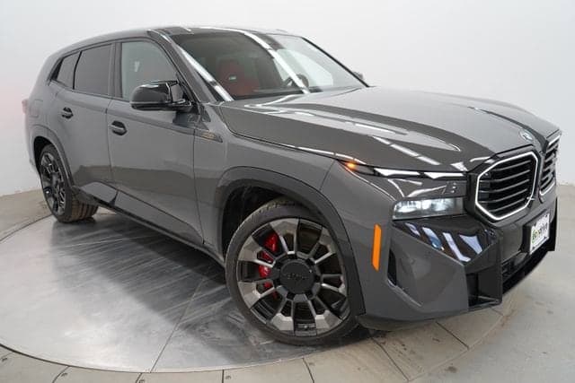 2025 BMW XM Base — photo 1 of 73