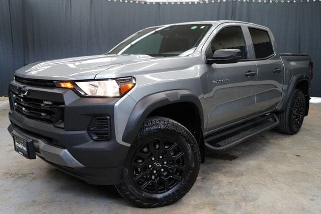 2024 Chevrolet Colorado 4WD Trail Boss — photo 1 of 52