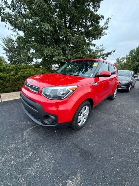 2019 Kia Soul Base — photo 1 of 3