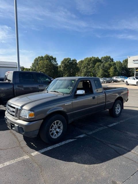 2010 Ford Ranger XLT — photo 1 of 8