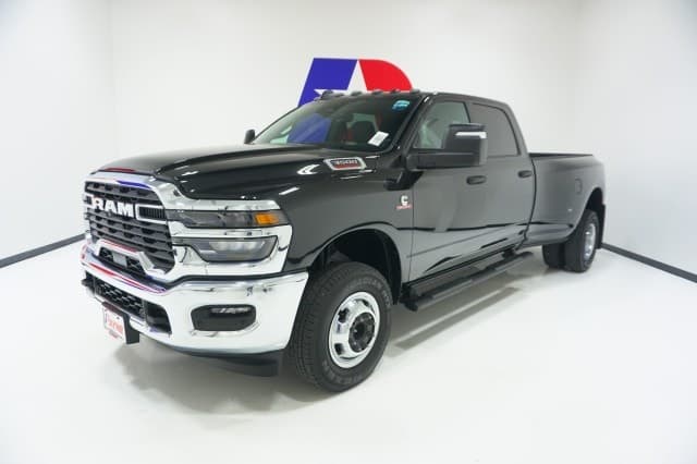 2027 RAM 3500 Tradesman — photo 1 of 52