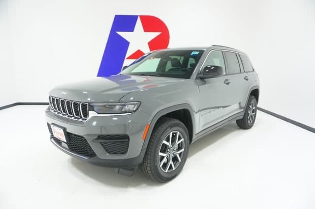 2027 Jeep Grand Cherokee Laredo X — photo 1 of 54