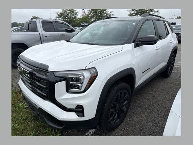 2026 GMC Terrain FWD Elevation — photo 1 of 10
