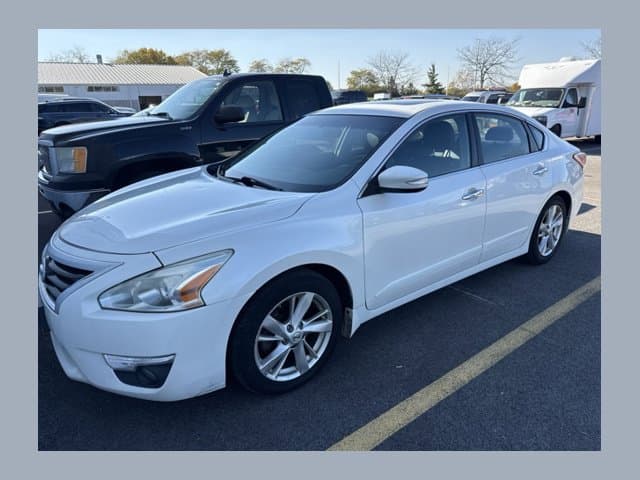 2013 Nissan Altima 2.5 SL — photo 1 of 11