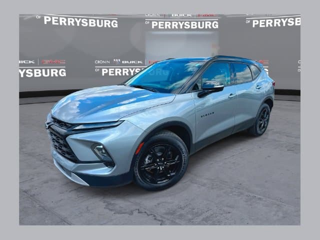 2024 Chevrolet Blazer 3LT — photo 1 of 34