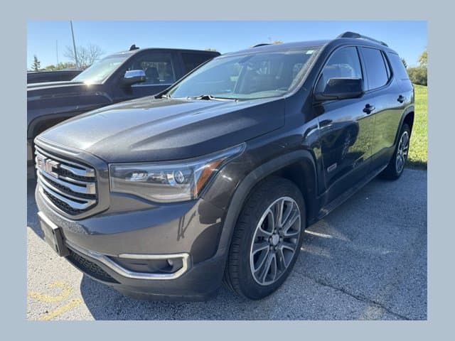 2017 GMC Acadia SLT — photo 1 of 11