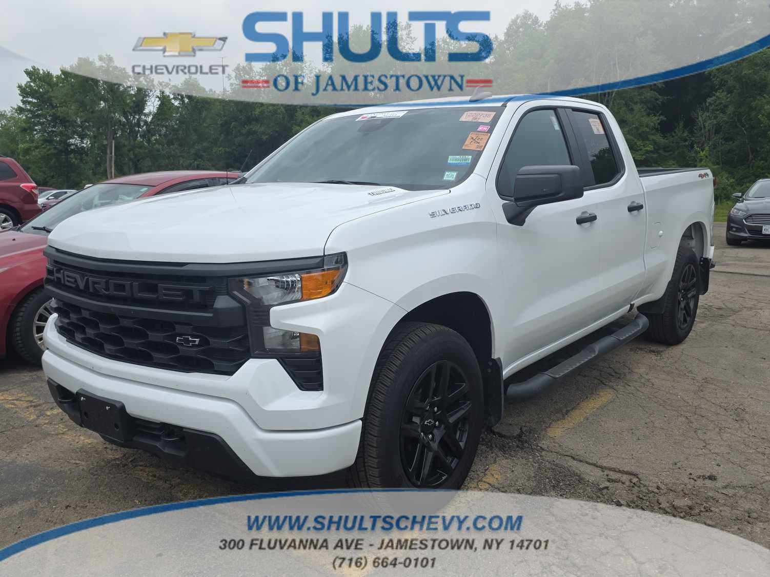 Foto de 2024 Chevrolet Silverado 1500 Custom