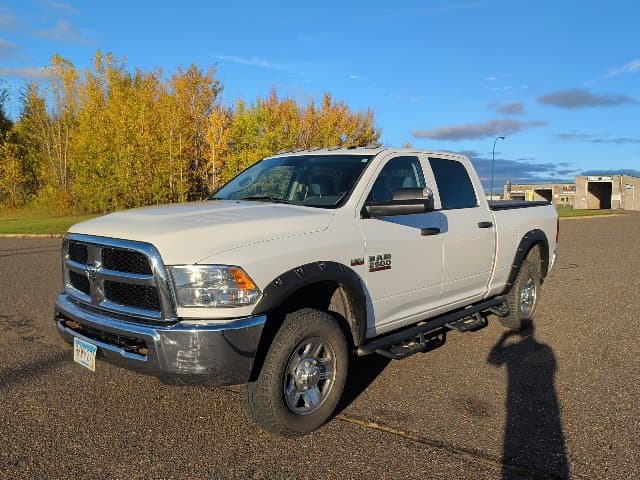2017 RAM 2500 Tradesman — photo 1 of 17