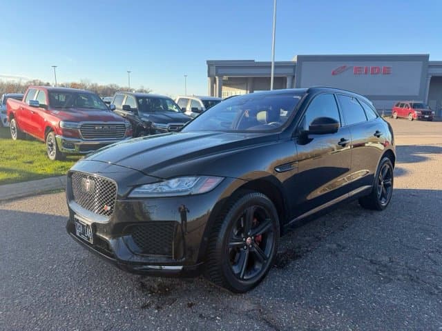 2019 Jaguar F-PACE S — photo 1 of 19