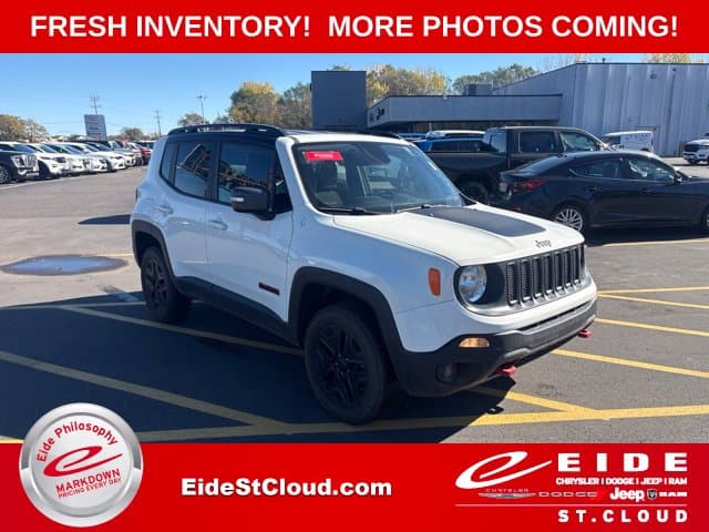 2018 Jeep Renegade Trailhawk — photo 1 of 20