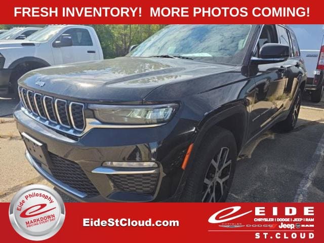 2023 Jeep Grand Cherokee Limited — photo 1 of 19