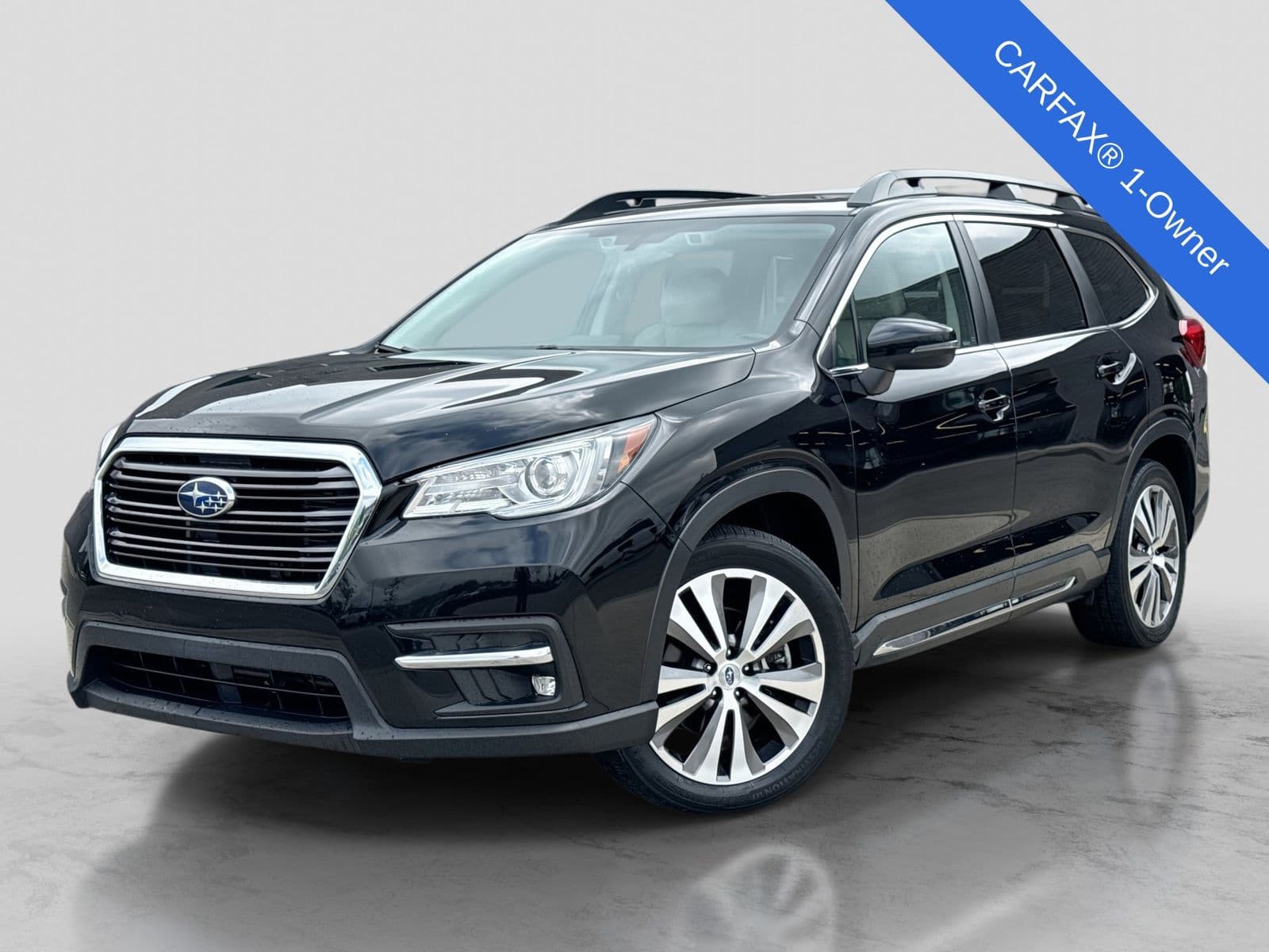 2022 Subaru Ascent Limited — photo 1 of 40