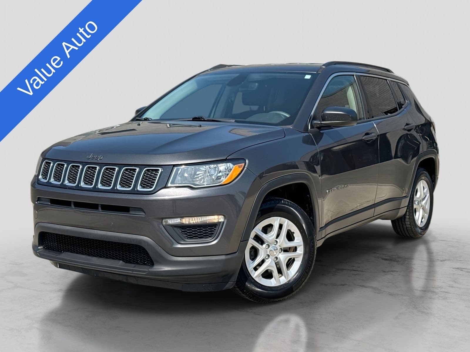 2019 Jeep Compass Sport — photo 1 of 37