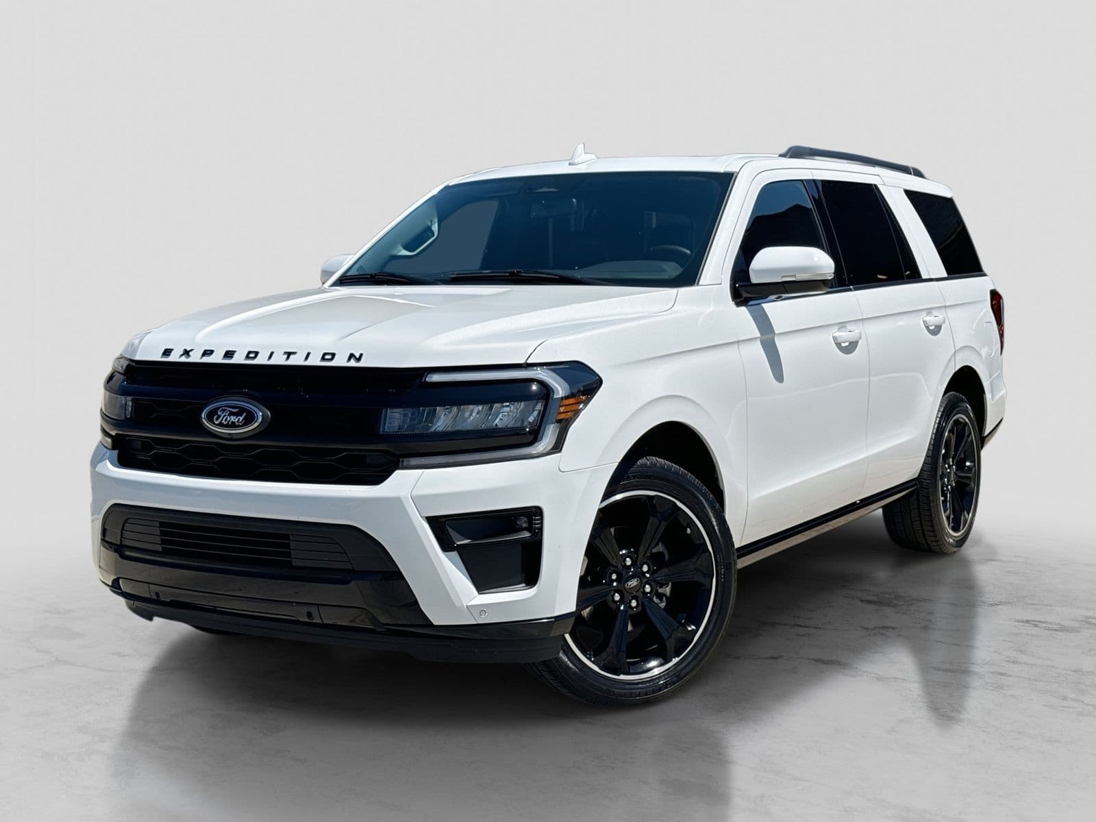 2024 Ford Expedition Limited — photo 1 of 44