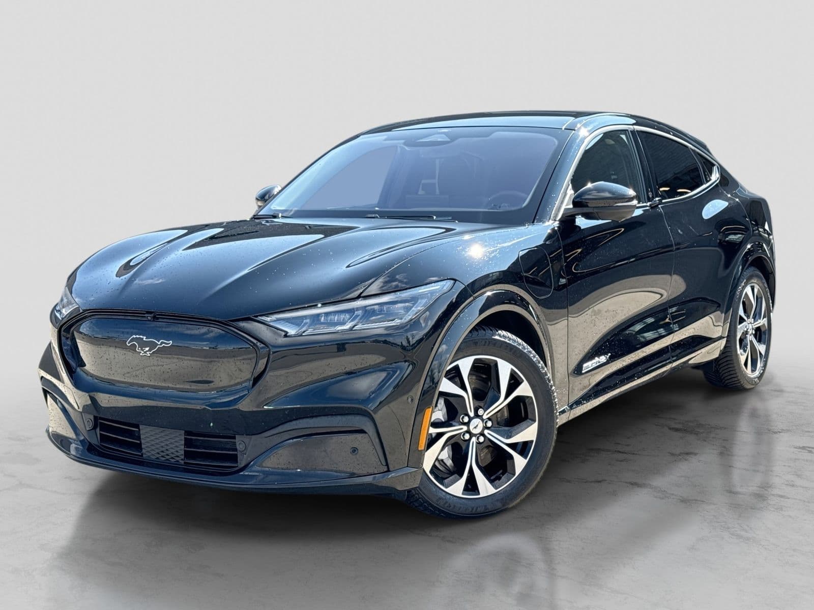 2021 Ford Mustang Mach-E Premium — photo 1 of 40