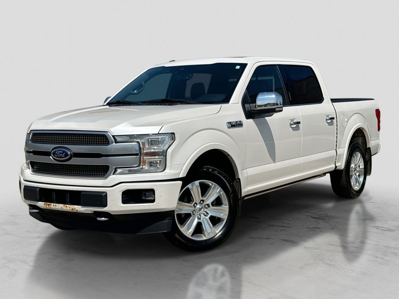 2018 Ford F-150 Platinum — photo 1 of 40