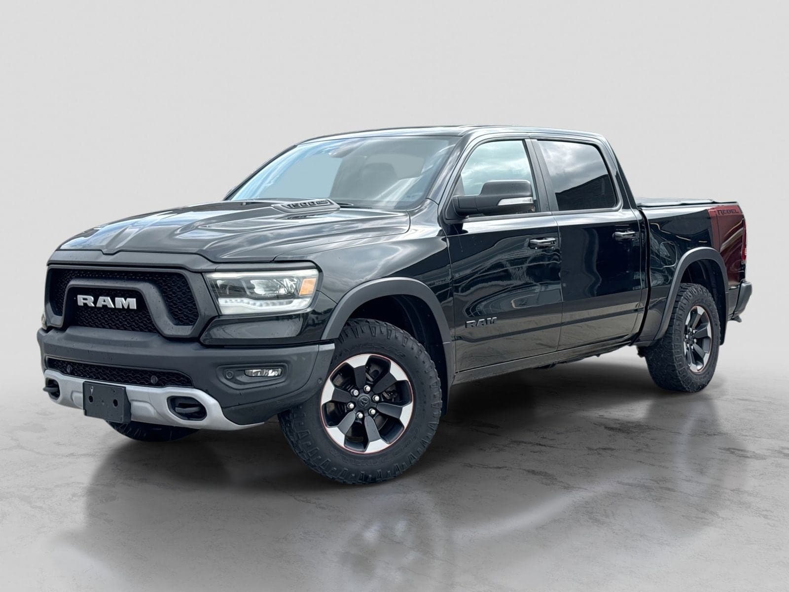 2019 RAM 1500 Rebel — photo 1 of 43