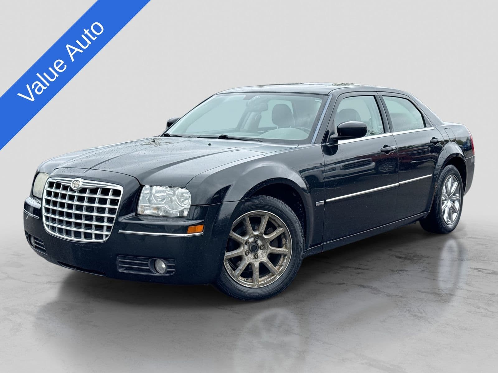2008 Chrysler 300 Base — photo 1 of 22