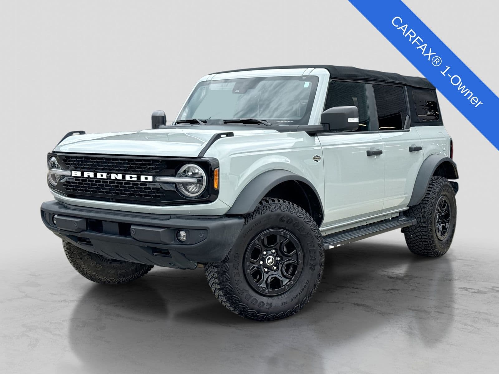 2022 Ford Bronco Wildtrak — photo 1 of 43